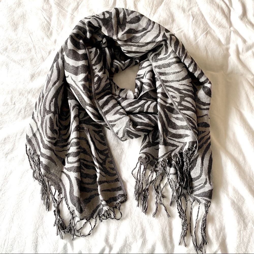 Women’s Zebra Print Pashmina Scarf